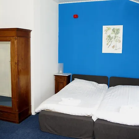 Otel Hotel Vierhouten 3*