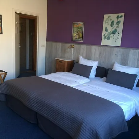 Hotel Vierhouten 3*